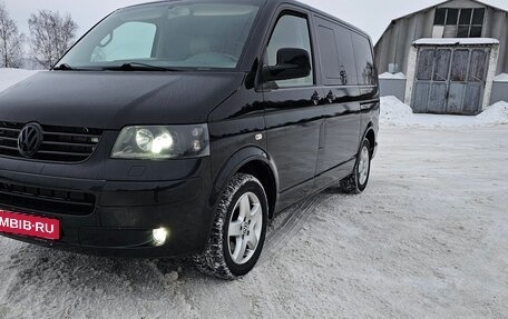 Volkswagen Multivan T5, 2008 год, 2 100 000 рублей, 2 фотография