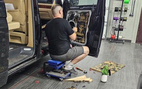 Volkswagen Multivan T5, 2008 год, 2 100 000 рублей, 6 фотография