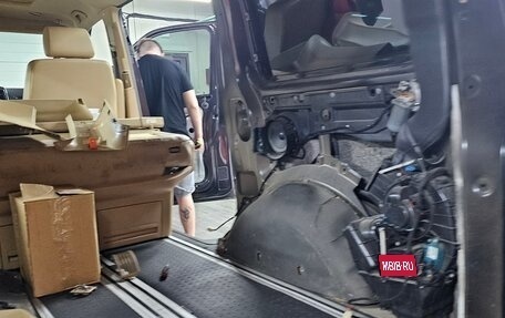 Volkswagen Multivan T5, 2008 год, 2 100 000 рублей, 8 фотография