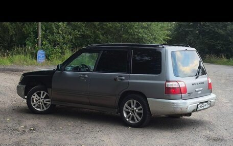 Subaru Forester, 2001 год, 220 000 рублей, 2 фотография