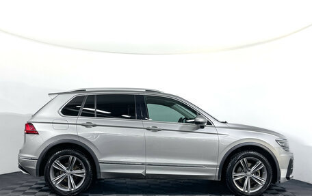 Volkswagen Tiguan II, 2019 год, 3 350 000 рублей, 4 фотография