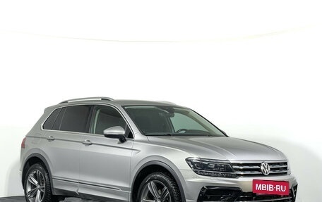 Volkswagen Tiguan II, 2019 год, 3 350 000 рублей, 3 фотография