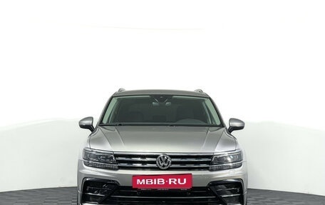 Volkswagen Tiguan II, 2019 год, 3 350 000 рублей, 2 фотография