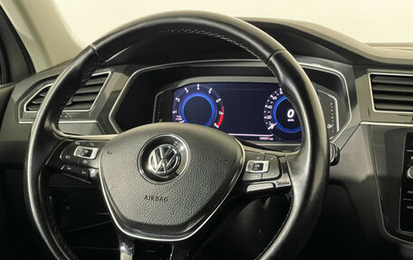 Volkswagen Tiguan II, 2019 год, 3 350 000 рублей, 14 фотография