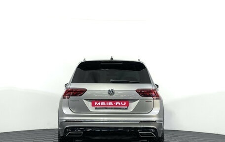 Volkswagen Tiguan II, 2019 год, 3 350 000 рублей, 6 фотография