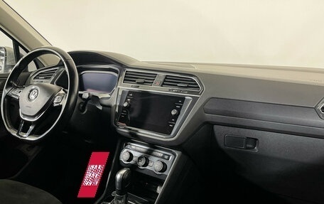 Volkswagen Tiguan II, 2019 год, 3 350 000 рублей, 9 фотография