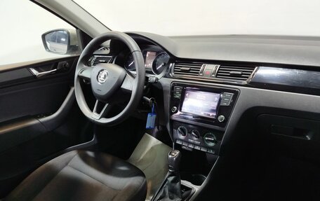 Skoda Rapid I, 2019 год, 1 170 000 рублей, 14 фотография