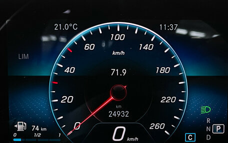 Mercedes-Benz A-Класс, 2019 год, 2 697 000 рублей, 11 фотография