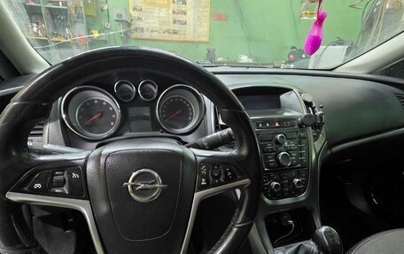 Opel Astra J, 2011 год, 500 000 рублей, 22 фотография