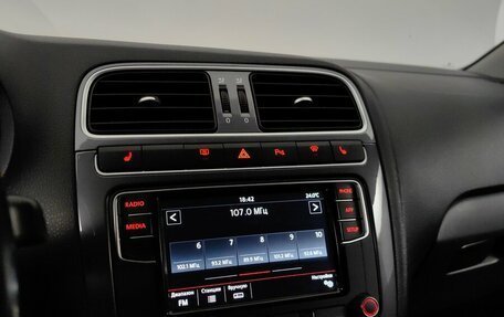 Volkswagen Polo VI (EU Market), 2019 год, 1 099 000 рублей, 14 фотография