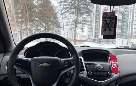 Chevrolet Cruze II, 2012 год, 610 000 рублей, 9 фотография
