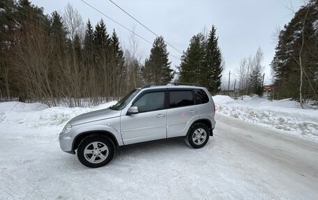 Chevrolet Niva I рестайлинг, 2013 год, 600 000 рублей, 6 фотография