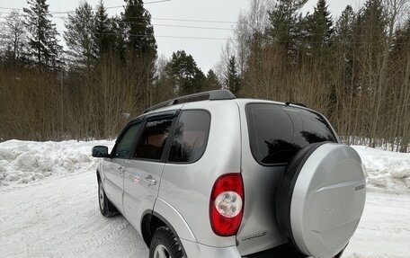 Chevrolet Niva I рестайлинг, 2013 год, 600 000 рублей, 12 фотография