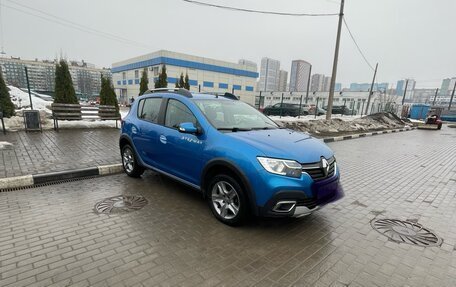 Renault Sandero II рестайлинг, 2019 год, 900 000 рублей, 9 фотография