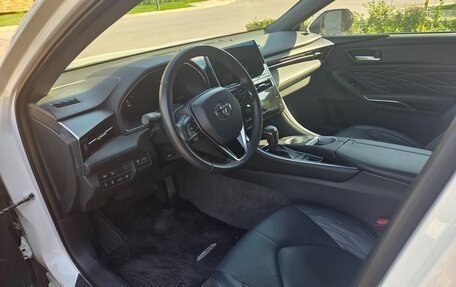 Toyota Avalon, 2022 год, 3 900 000 рублей, 6 фотография