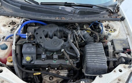 Dodge Stratus II, 2002 год, 135 000 рублей, 8 фотография