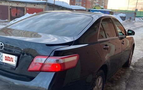 Toyota Camry, 2011 год, 1 200 000 рублей, 4 фотография
