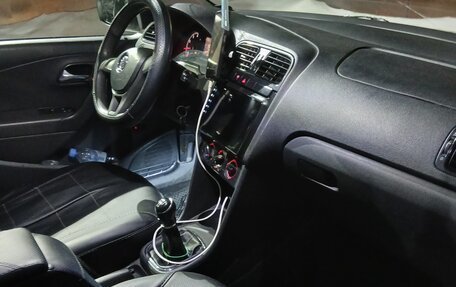 Volkswagen Polo VI (EU Market), 2016 год, 620 000 рублей, 13 фотография