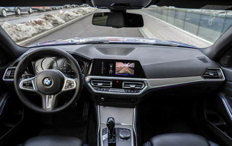 BMW 3 серия, 2020 год, 3 799 000 рублей, 10 фотография