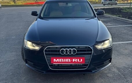 Audi A4, 2012 год, 1 250 000 рублей, 3 фотография