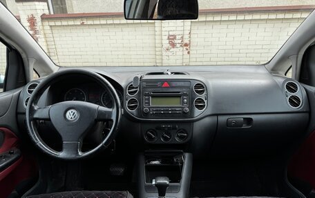 Volkswagen Golf Plus I, 2005 год, 500 000 рублей, 10 фотография