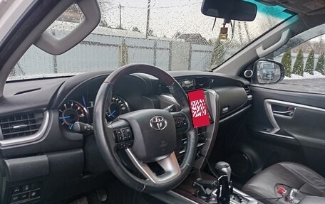 Toyota Fortuner II, 2018 год, 3 100 000 рублей, 8 фотография