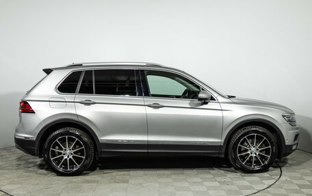 Volkswagen Tiguan II, 2017 год, 2 449 000 рублей, 4 фотография