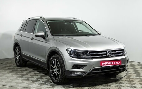 Volkswagen Tiguan II, 2017 год, 2 449 000 рублей, 3 фотография
