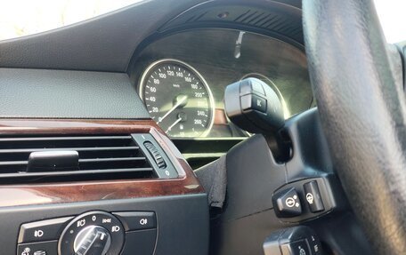 BMW 5 серия, 2007 год, 1 690 000 рублей, 12 фотография