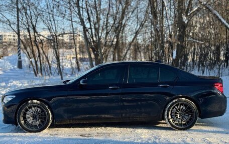 BMW 7 серия, 2013 год, 2 950 000 рублей, 2 фотография