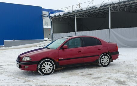 Toyota Avensis III рестайлинг, 1998 год, 340 000 рублей, 5 фотография