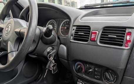 Nissan Almera, 2004 год, 330 000 рублей, 1 фотография