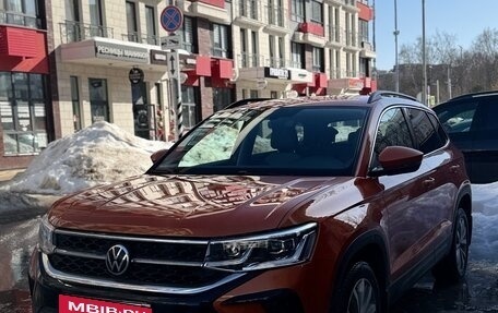 Volkswagen Taos, 2021 год, 2 450 000 рублей, 2 фотография