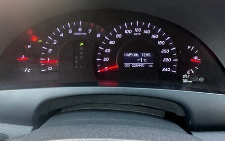 Toyota Camry, 2009 год, 970 000 рублей, 10 фотография