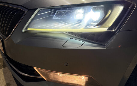 Skoda Superb III рестайлинг, 2016 год, 2 100 000 рублей, 28 фотография