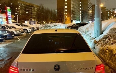 Skoda Octavia, 2017 год, 1 100 000 рублей, 3 фотография