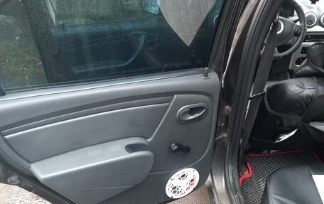 Renault Logan I, 2010 год, 460 000 рублей, 11 фотография