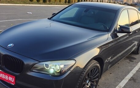 BMW 7 серия, 2010 год, 1 810 000 рублей, 3 фотография