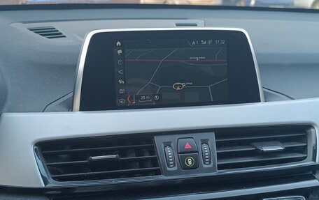 BMW X1, 2018 год, 1 800 000 рублей, 10 фотография