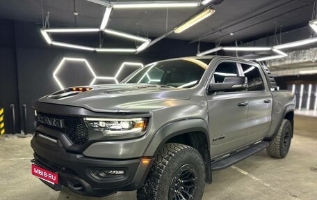 Rambler 1500, 2023 год, 17 000 000 рублей, 2 фотография