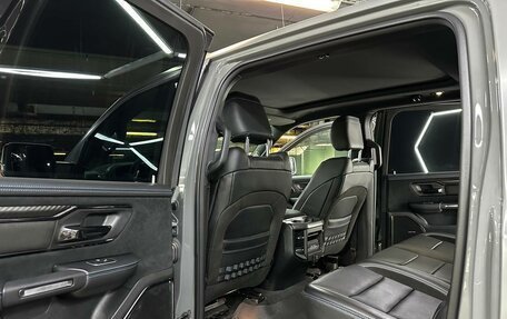 Rambler 1500, 2023 год, 17 000 000 рублей, 11 фотография