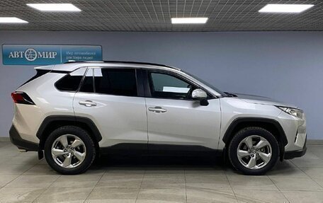 Toyota RAV4, 2020 год, 3 218 000 рублей, 4 фотография