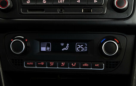 Volkswagen Polo VI (EU Market), 2015 год, 749 000 рублей, 14 фотография