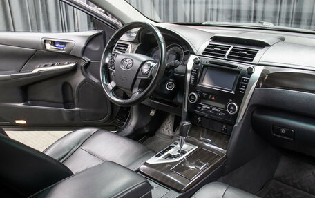 Toyota Camry, 2014 год, 1 498 000 рублей, 11 фотография