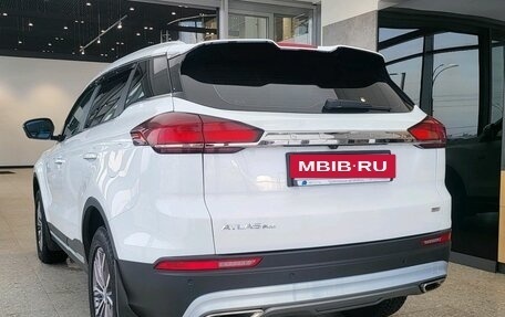 Geely Atlas, 2022 год, 2 249 000 рублей, 6 фотография