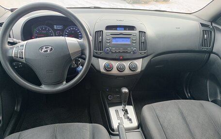 Hyundai Elantra IV, 2010 год, 800 000 рублей, 21 фотография