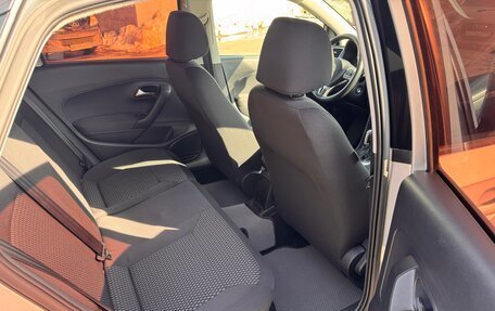 Volkswagen Polo VI (EU Market), 2012 год, 670 000 рублей, 12 фотография