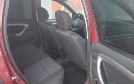 Renault Duster I рестайлинг, 2014 год, 1 000 000 рублей, 6 фотография