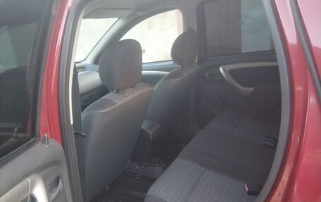 Renault Duster I рестайлинг, 2014 год, 1 000 000 рублей, 5 фотография