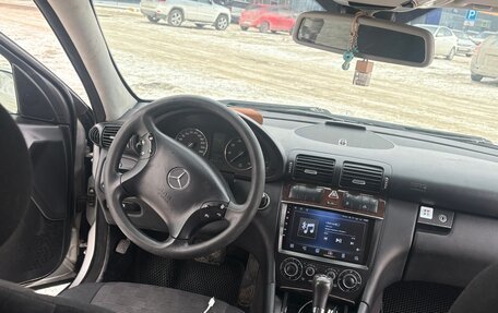 Mercedes-Benz C-Класс, 2004 год, 600 000 рублей, 10 фотография